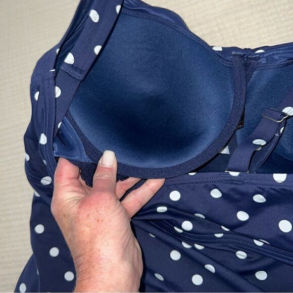Lands End Navy w White polka dots 16W DD underwire Crossover V neck Tankini Top - Picture 3 of 10